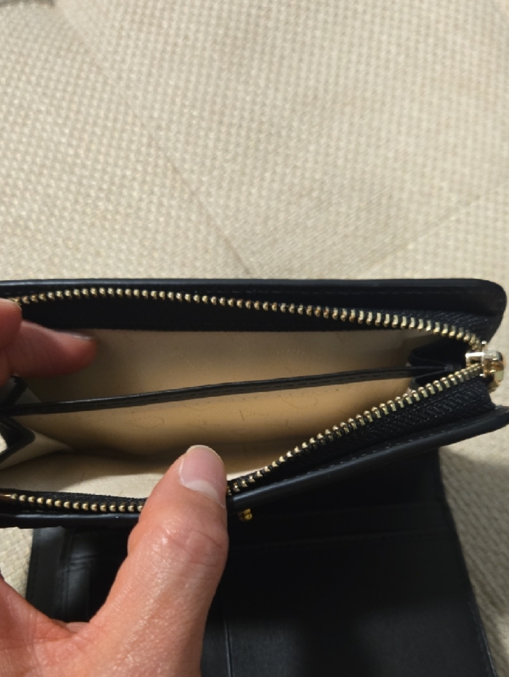 RADLEY LONDON Pockets 2.0 Faux Croc Mini Bifold Wallet In Black - Picture 9 of 15